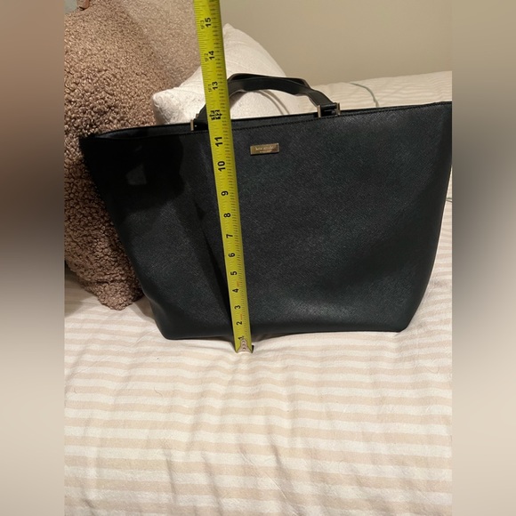 EUC | Black Kate Spade XL Newbury Lane Jules Tote - Picture 8 of 9